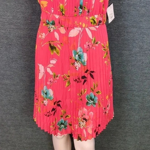 Liz Claiborne La Vie En Rose Teaberry Dress - Picture 7 of 16